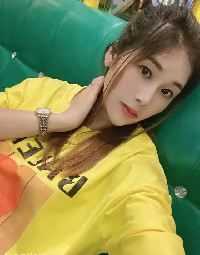 李村白嫩少妇
